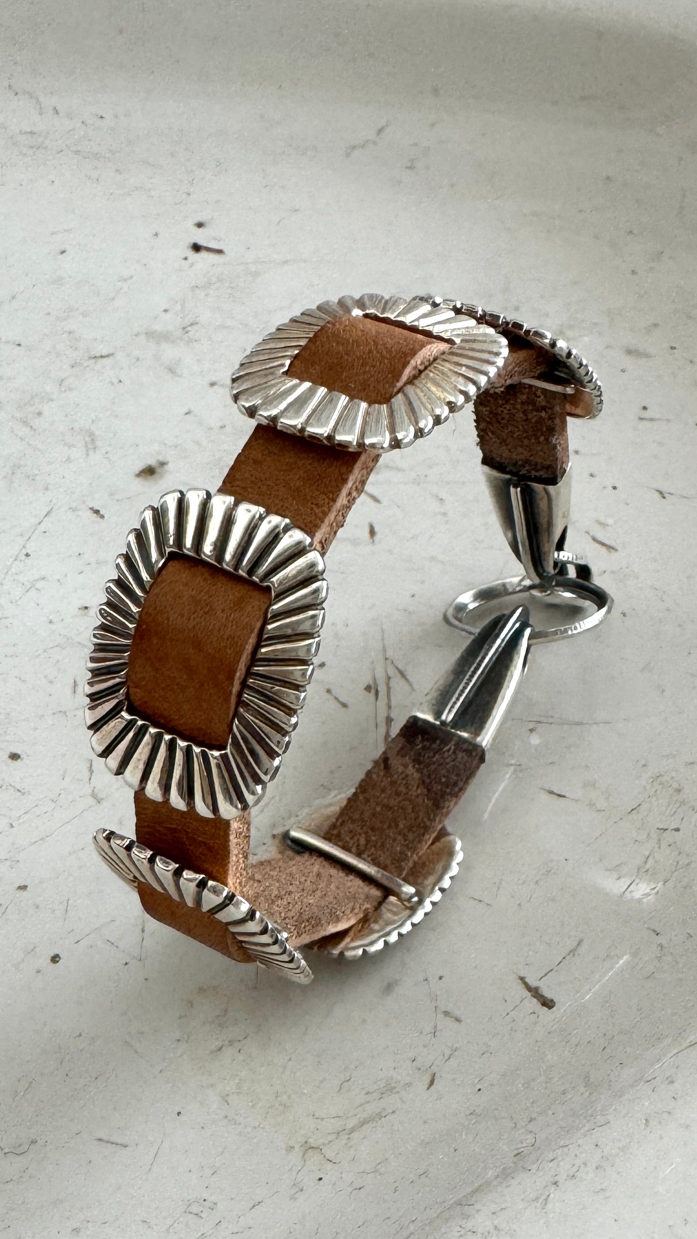 【By Order】Leather Concho Blacelet