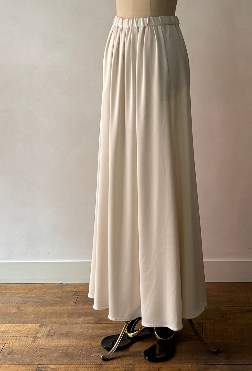 size1-regular予約販売 e&c.SK0905 Silky Satin Georgette Maxi Gather 