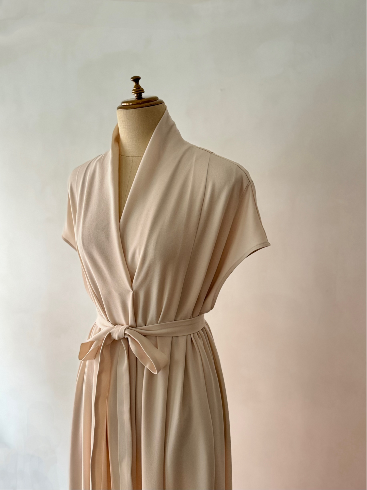 【Limited Stock】 Back Satin Tent Dress