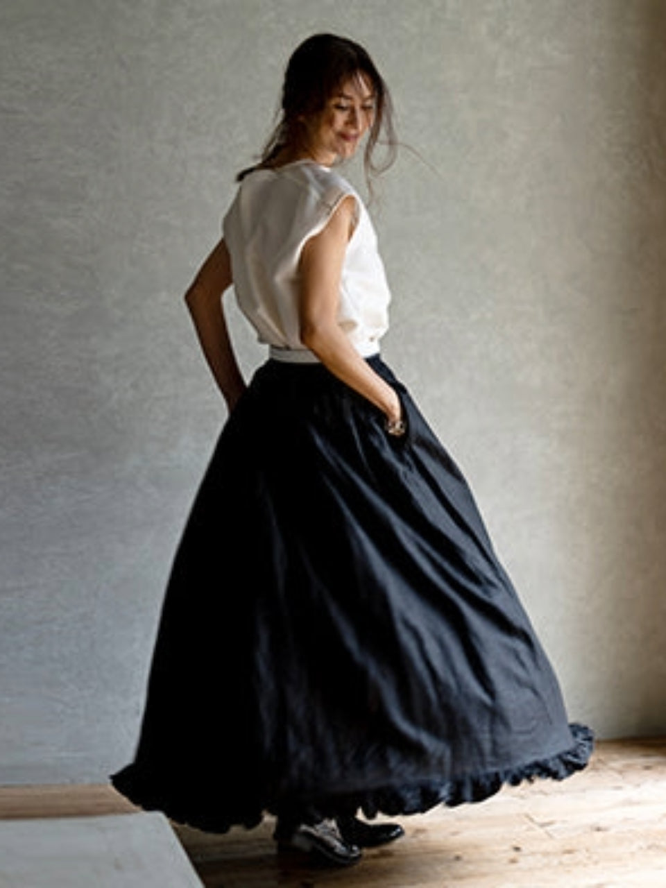 【Only few left】 French Linen Frilled Hem Gather Skirt