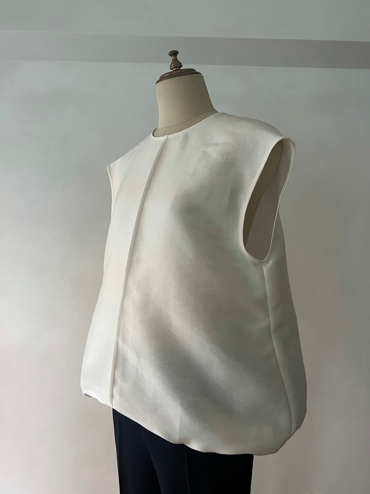 【Beige Restocked】Double Cloth Organdie Balloon Shell Tops