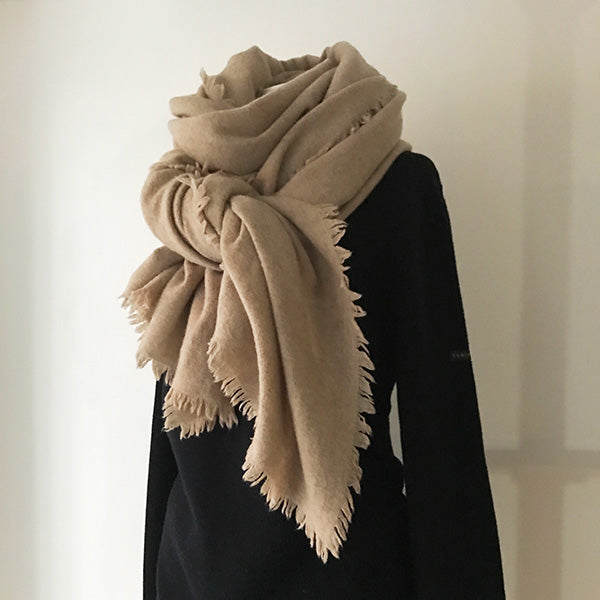 *Soldout　Fluffy Cashmere Stole (Natural Beige)