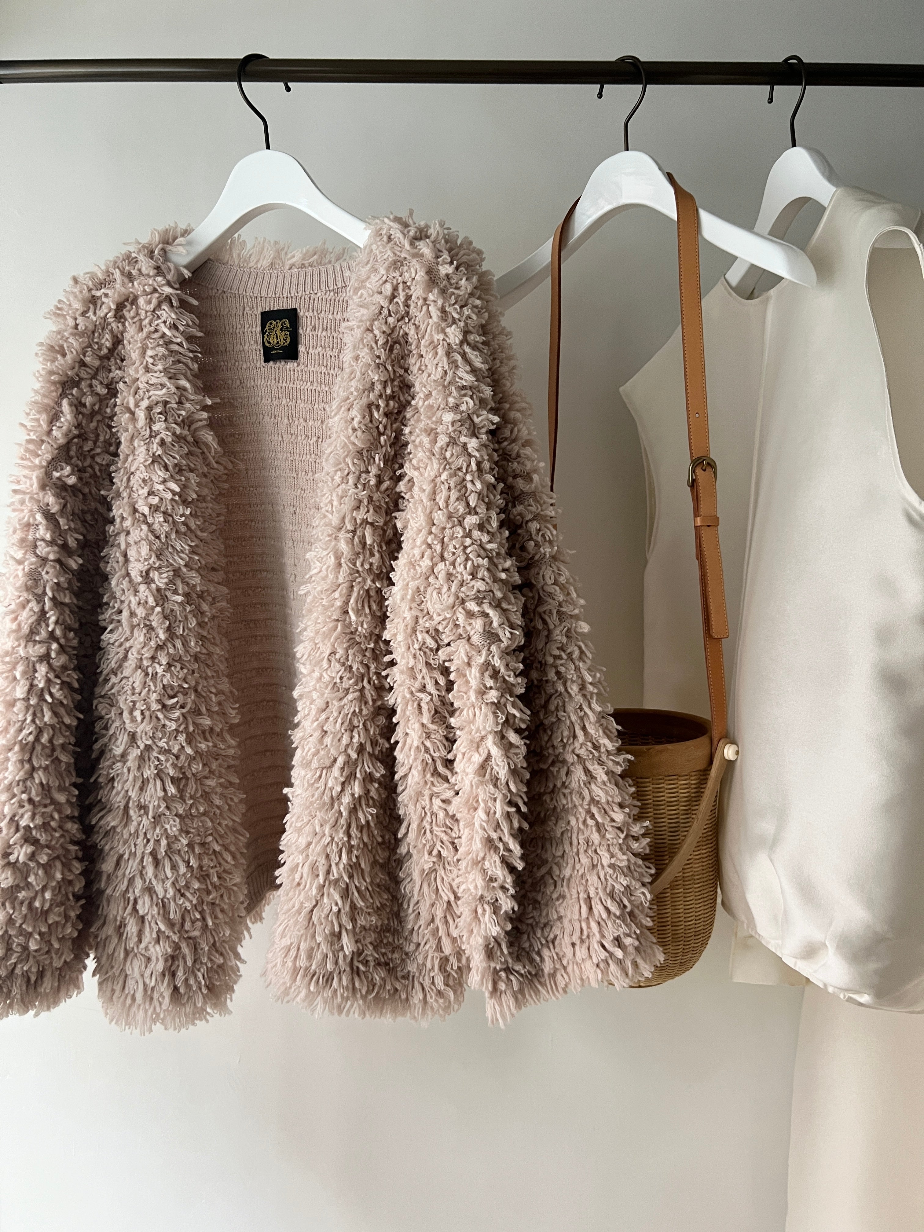 *新色PinkyBeige入荷 OffWhite再入荷/ Caramel・Black残りわずか Cashmere Mixed Loop Knit  Jacket