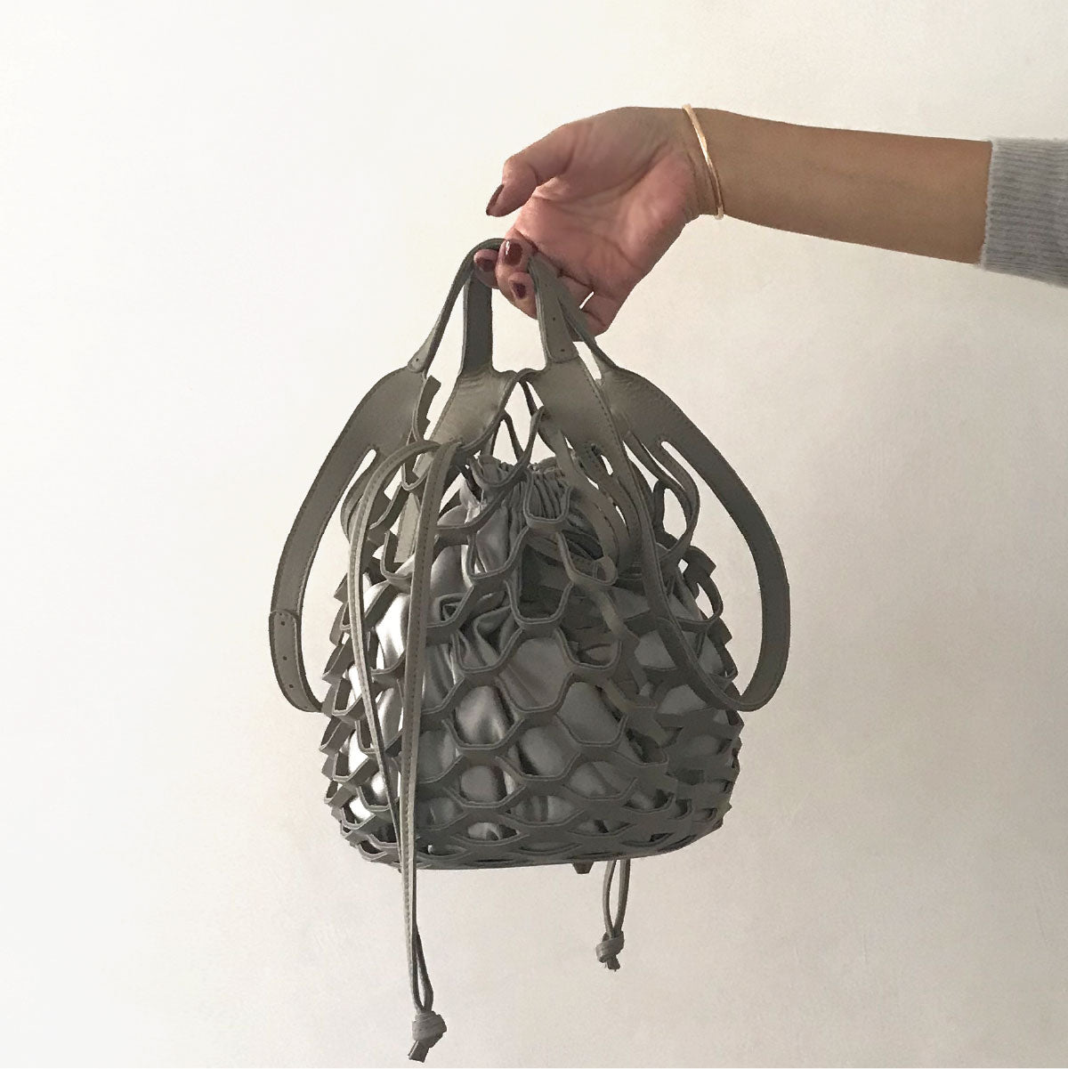 sold out multi-way mesh bag mini [Mocha (Gray Beige) × Light Gray