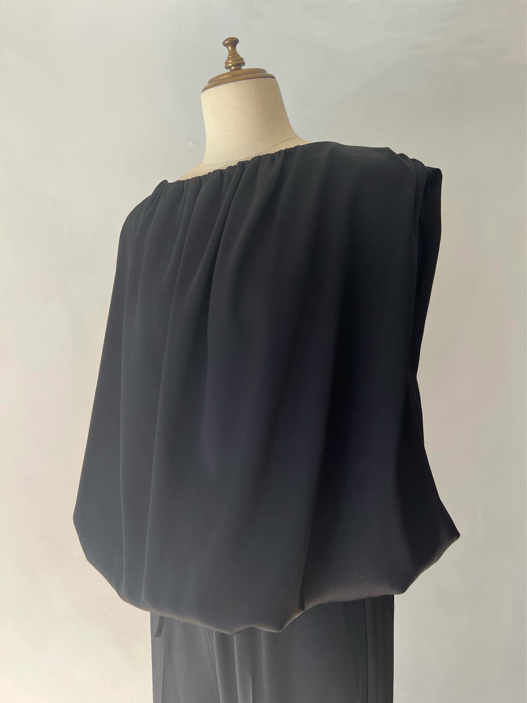 【NEW】Satin Georgette Drape Tops