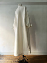 Load image into Gallery viewer, 【残りわずか 】Double Cloth Organdie Shirt Dress Coats