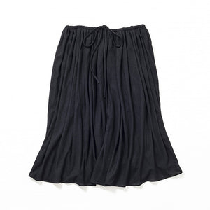 Medium Length Flared Skirt (Black)