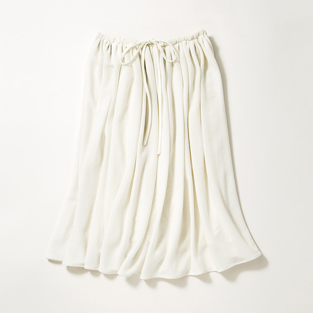 Medium Length Flared Skirt (Off-white)